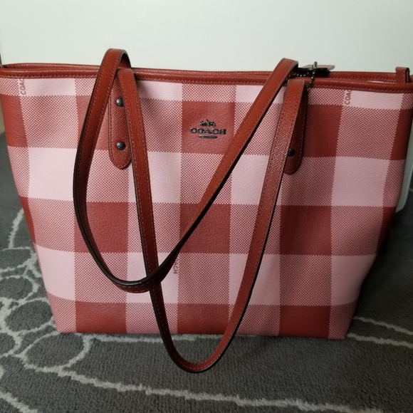 Coach plaid tote(buffalo plaid, red and rose) NWOT - Picture 2 of 15